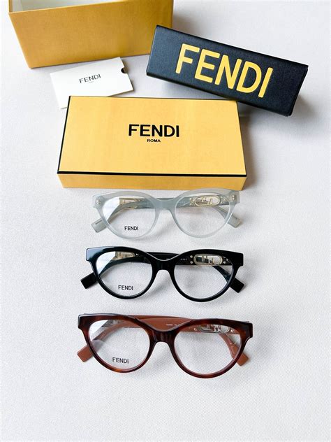 กรอบแว่น fendi